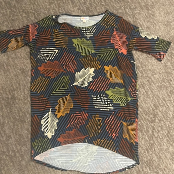 LuLaRoe Tops - Lularoe irma tunic